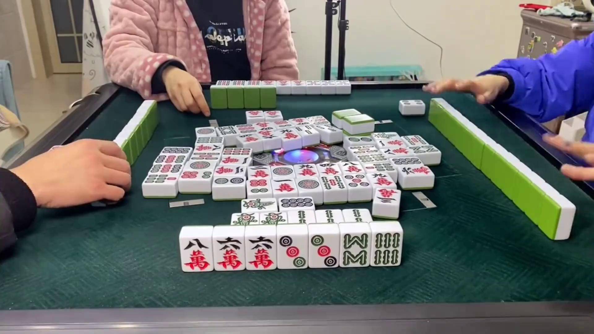 分享一款“贵州捉鸡麻将有挂吗”分享装挂步骤-第3张图片