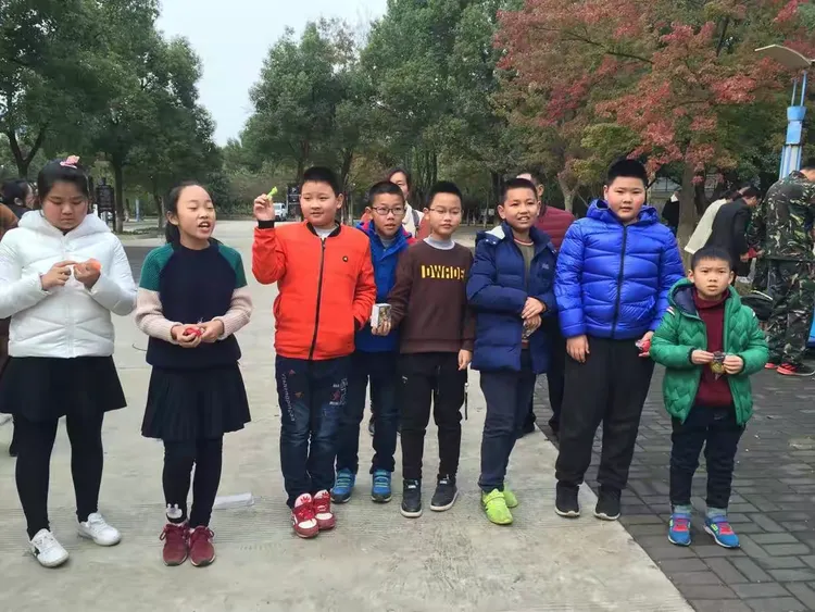我来教大家“牵手跑得快小程序 开挂”附开挂脚本详细步-第3张图片