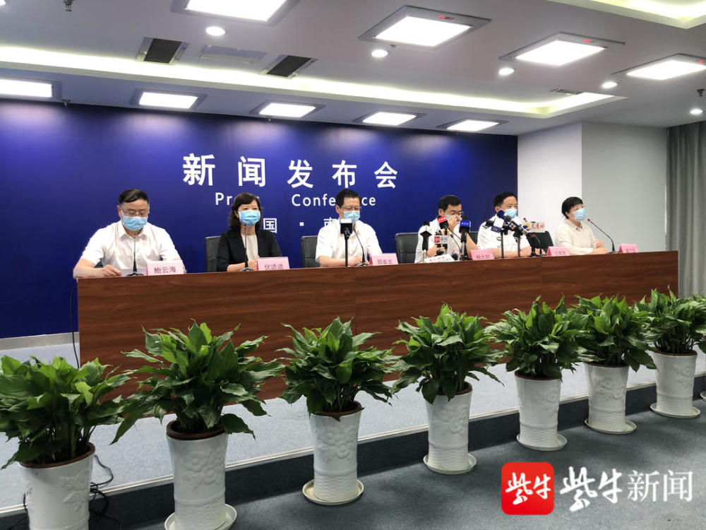 “31省新增本土确诊75例” 31省新增本土确诊病例55例？-第3张图片