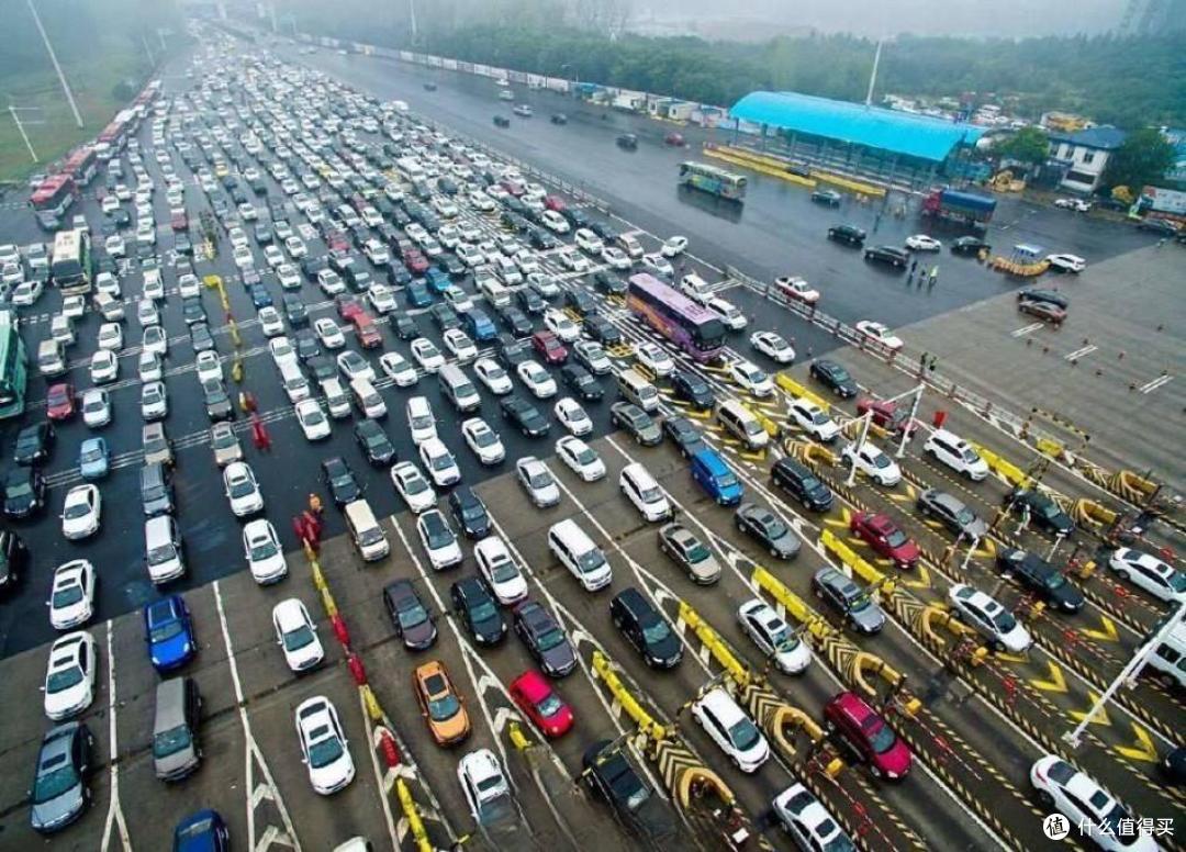 高速过年哪几天免费〃高速过年哪几天免费停车-第1张图片