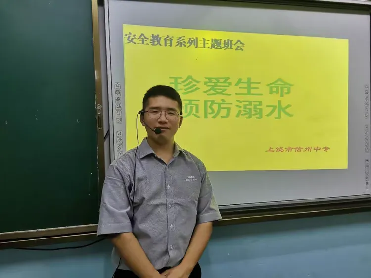 查到实测辅助“中至上饶麻将窝龙是不是有挂？”确实是有挂-第3张图片