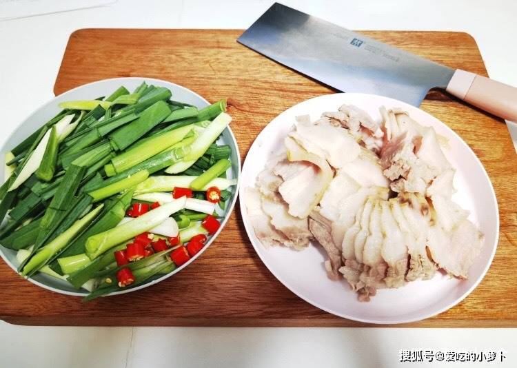 教程分享“中至窝龙开挂神器免费”分享用挂教程-第1张图片